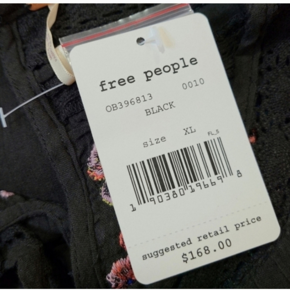 FREE PEOPLE Victorian Boho Embroidered Black Tunic Boho Dress Size Medium - Picture 8 of 8